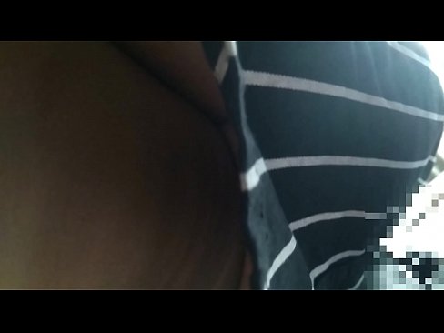 ❤️ تور رنګه نجلۍ پرته له پتلون پرته، دویمه برخه کیفیت پورن
